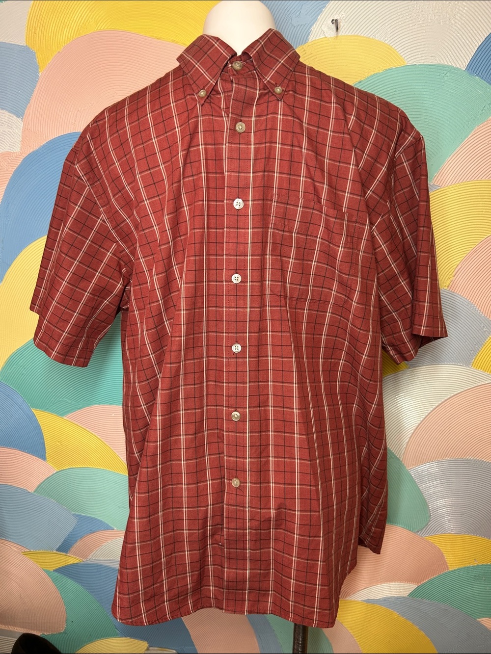 Van Heusen Men's Red Plaid Short-Sleeve Button-Down Shirt sz L